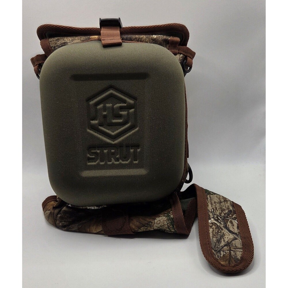 Hunters Specialties H.S. Strut Turkey Chest Pack Realtree Camo NWOT